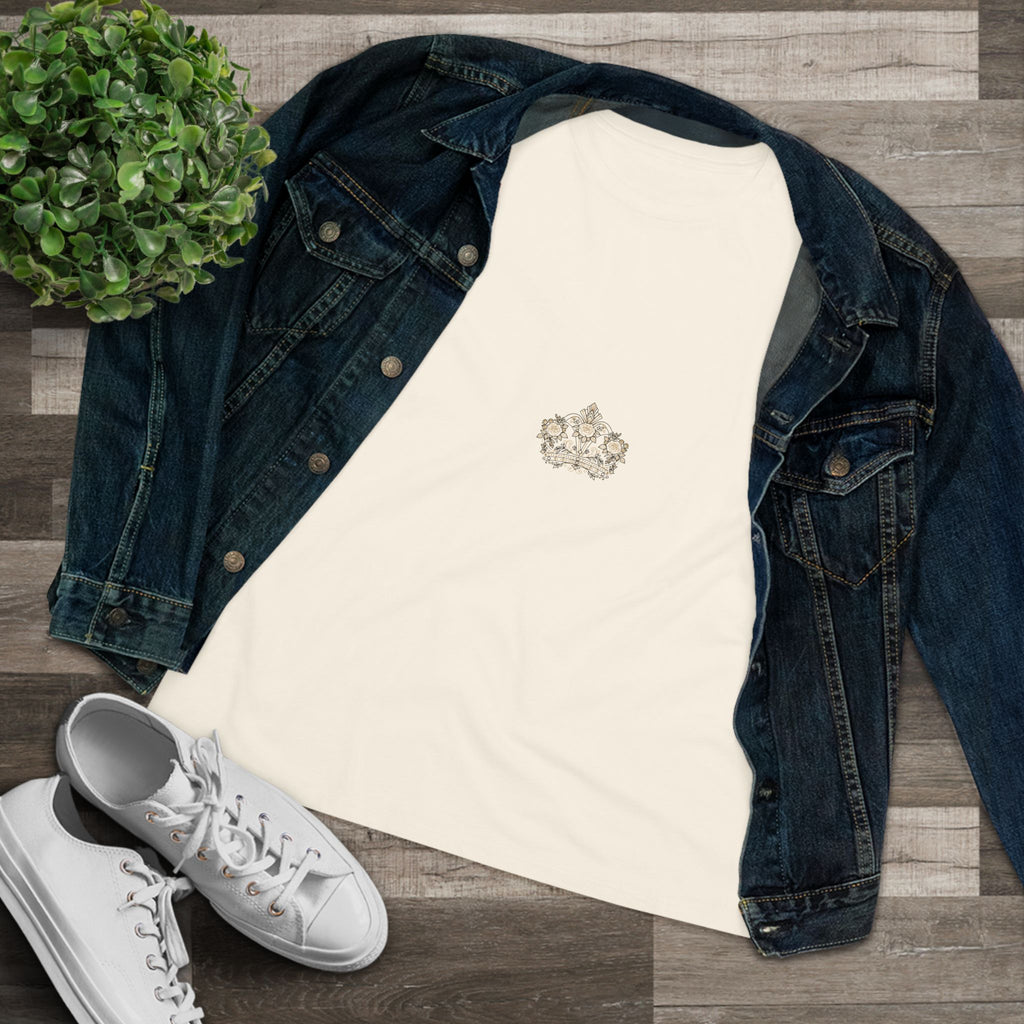 AKACHI Velvet Reign Tee