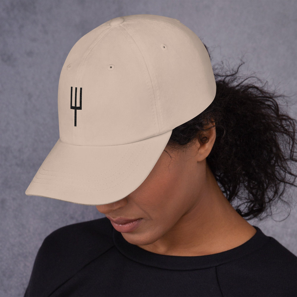 AKACHI Trident Mark Cap